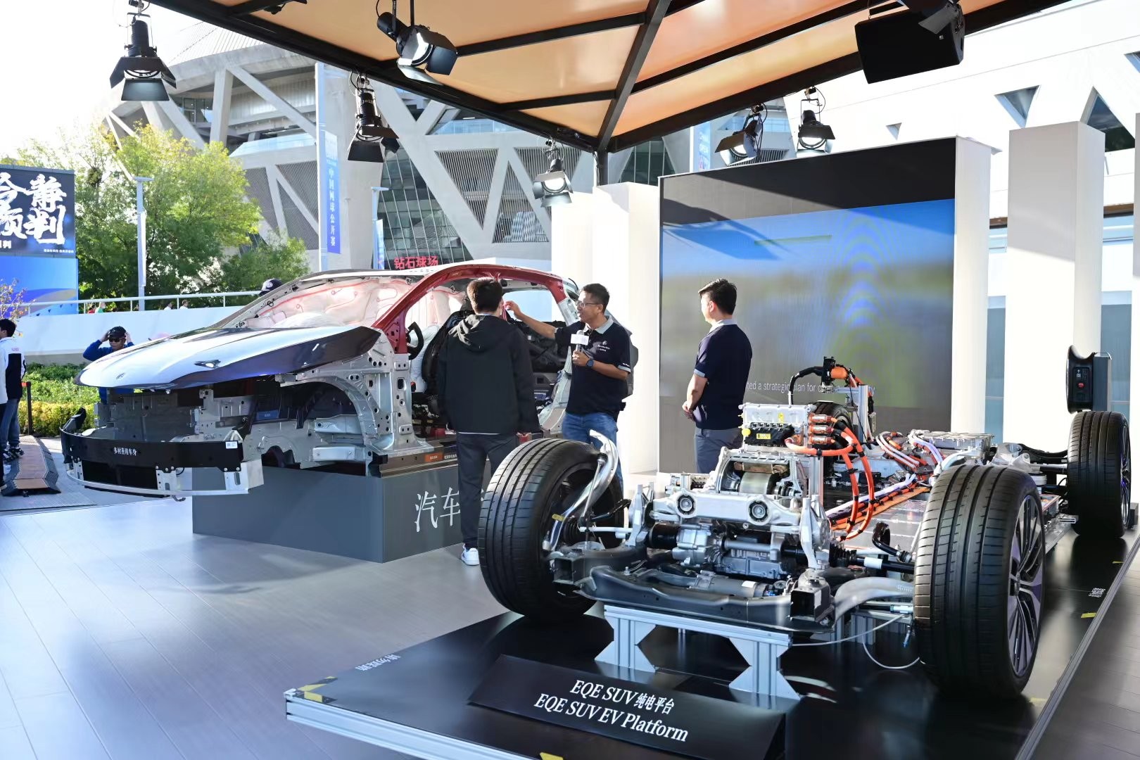 姆俱乐部与 姆俱乐部与