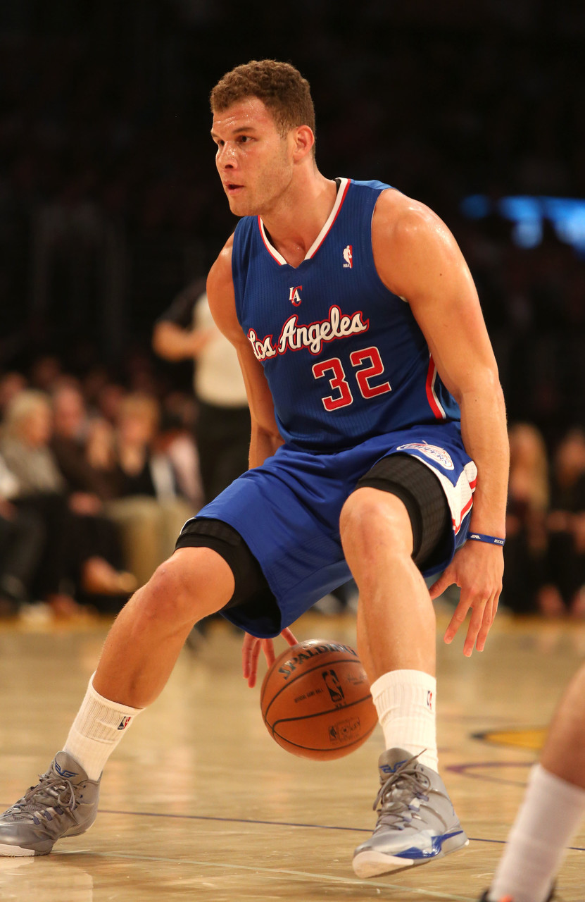 同时他在英 同时他在英