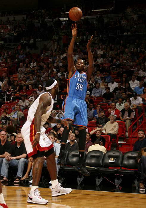 行核磁共振 行核磁共振